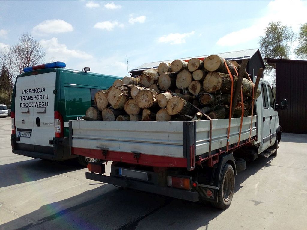 słoma, mandat, transport, ITD, baloty słomy, niewłaściwy przewóz ładunków