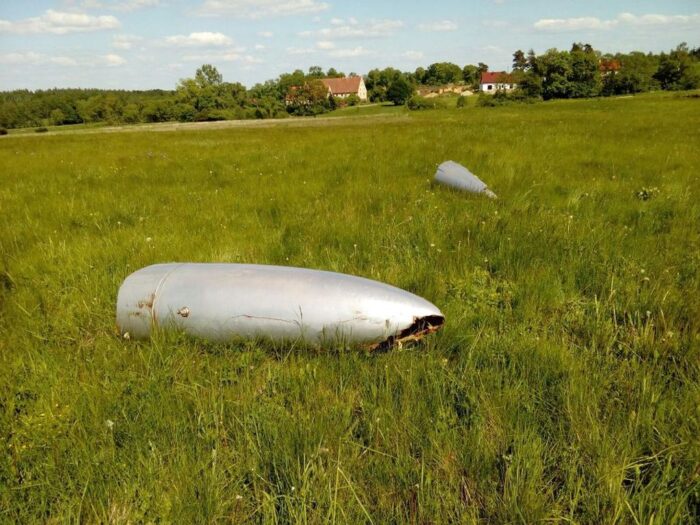 jawor, nowa wieś wielka, dolny śląsk, znalezisko na łące, mig-15, Kordian Mazuryk