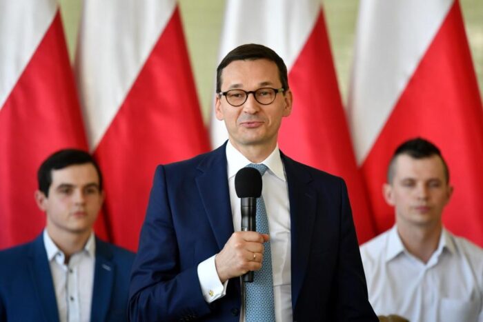 Mateusz Morawiecki, premier Polski, wieś, program dla rolnictwa, rząd pis, MRiRW