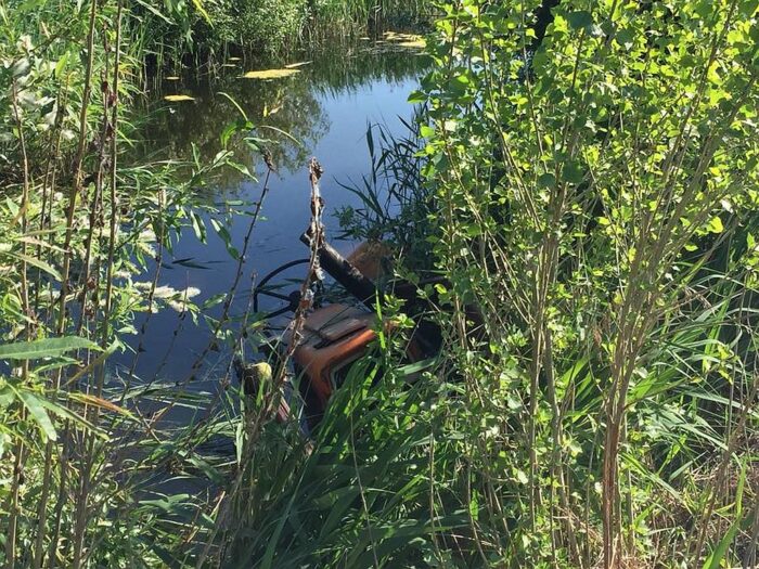 rolnik zginął pod ciągnikiem, ciągnik przygniótł rolnika, Siecień-Rumunki , Płock, mazowsze