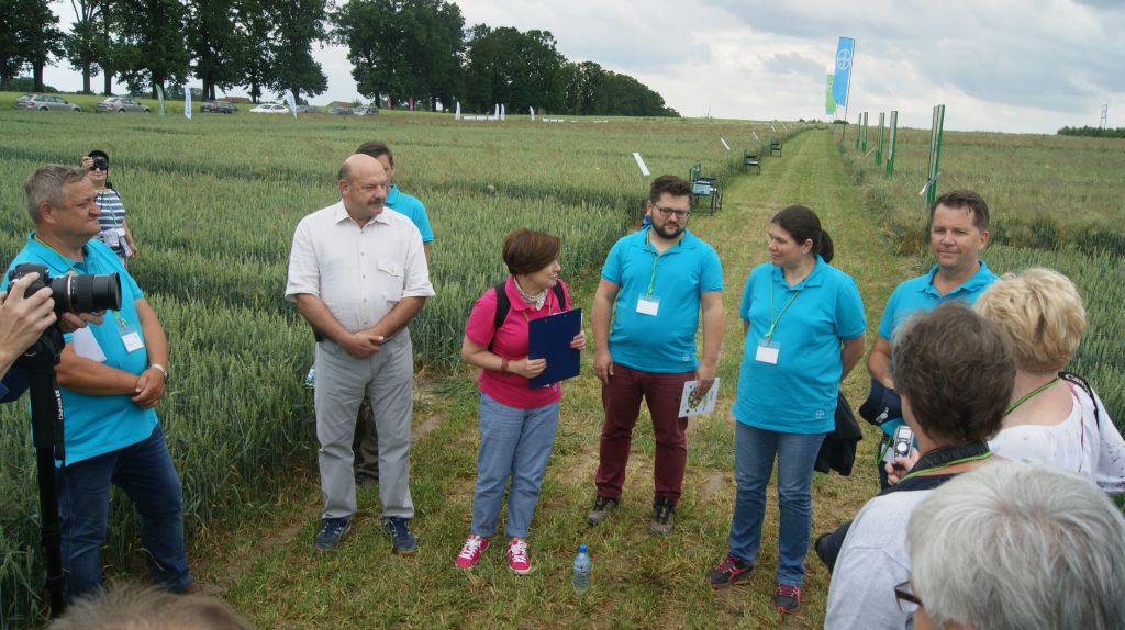 Jedno ze szkoleń prowadzonych przez ekspertów Bayera