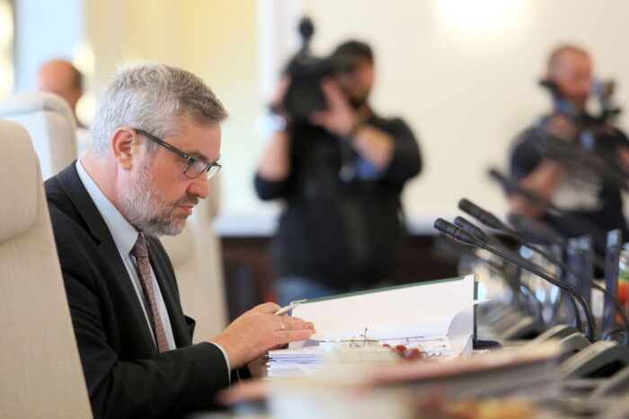 straty spowodowane przez klęski, susza rolnicza, jan krzysztof ardanowski, komisja europejska, phil hogan