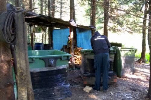 gródek, podlasie, kas, bimbrownia w lesie, brzeg, opolszczyzna, nielegalny handel alkoholem