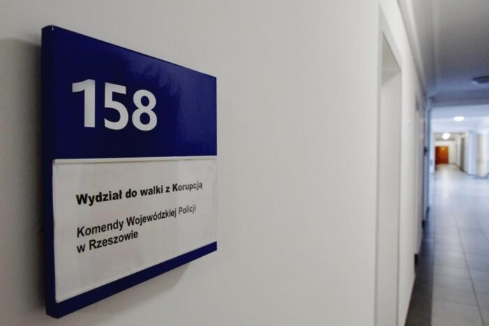 policja, przestępstwo, podkarpackie, korupcja, gmina Żołynia