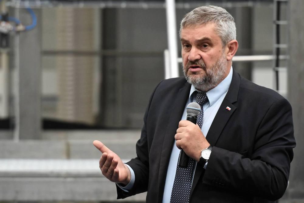 dziki, ASF, zapora przed dzikami, afrykański pomór świń, Jan Krzysztof Ardanowski