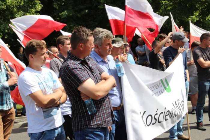 Witold Boguta, protest, niskie ceny skupu owoców, agrobiznes, owoce, skup owoców