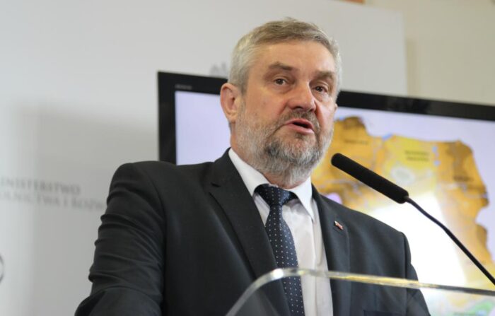 stosowanie neonikotynoidów, neonikotynoidy, zaprawianie nasion rzepaku, jan krzysztof ardanowski, greenpeace, KZPRiRB