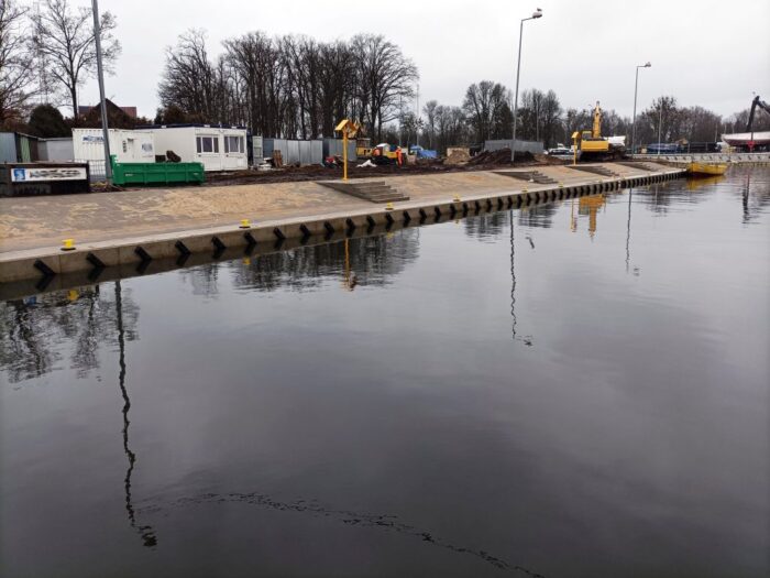 nabrzeże, trzebież