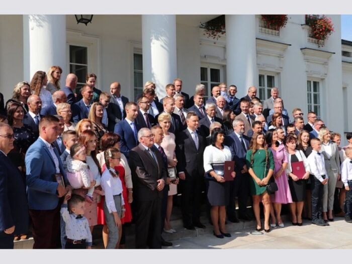 gospodarstwa rolne, powierzchnia użytków rolnych