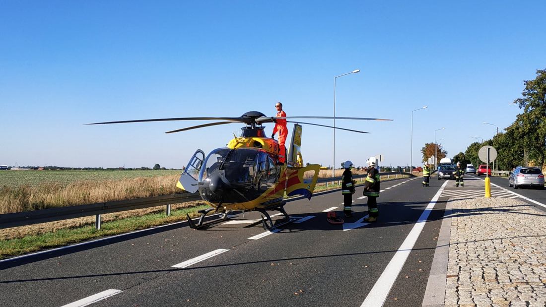 wypadek, policja, ciągnik skręca w lewo, ofiary wypadku