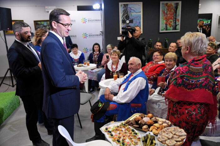 mateusz morawiecki, ministerstwo rozwoju, rząd pis