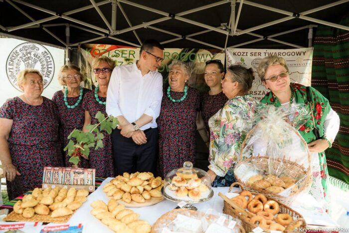 mateusz morawiecki, ministerstwo rozwoju, rząd pis