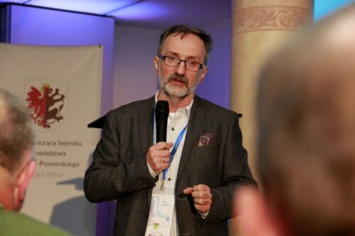 PFHBiPM, dój krów, bydło mleczne, roboty udojowe