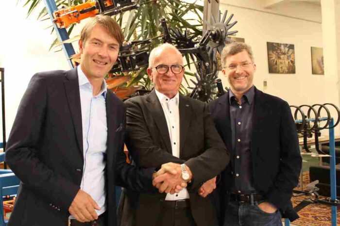 Christian Dreyer (od lewej),  Ferdinand Wahl i dr Justus Dreyer