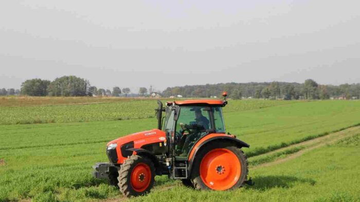 kubota M5001