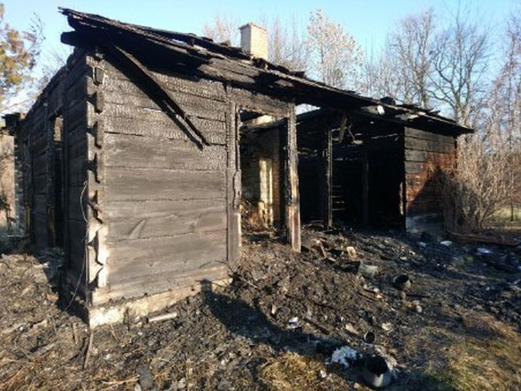 pożary w gospodarstwach, pożar domu, Chorupnik, powiat krasnostawski