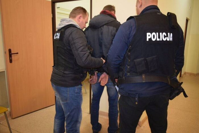 pomorskie, pożar, podpalenie gospodarstwa, policja