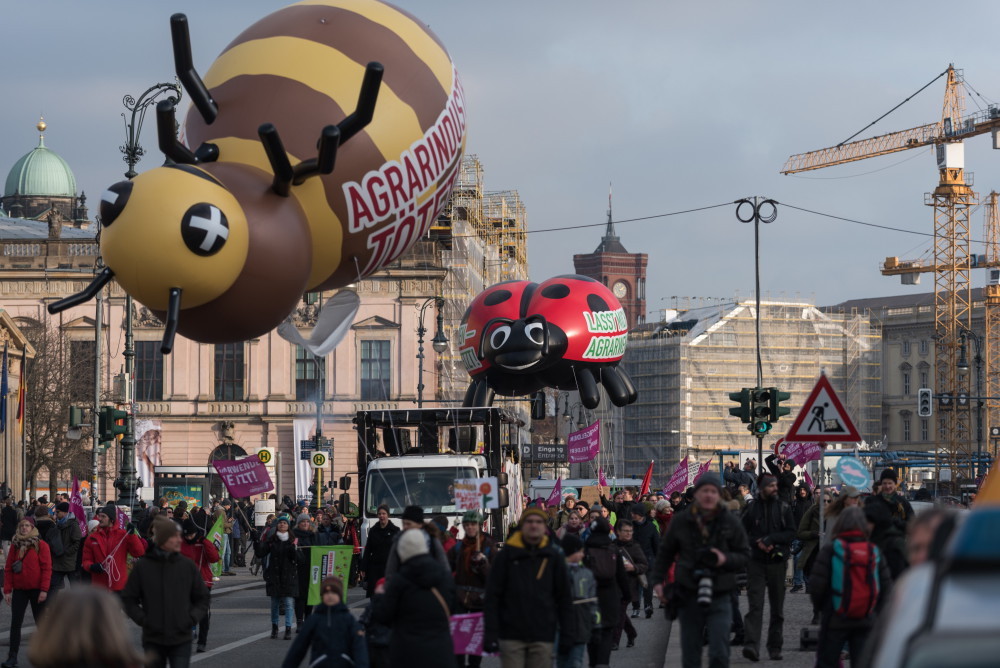 niemcy, targi, demonstracja