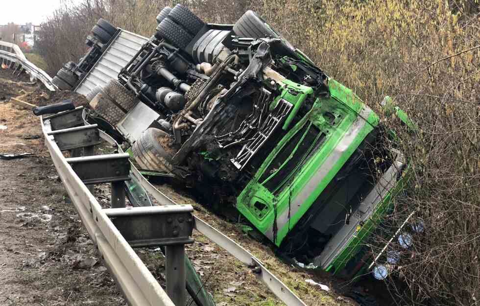 wypadek ciężarówki z trzoda chlewną, Niemcy, wypadek