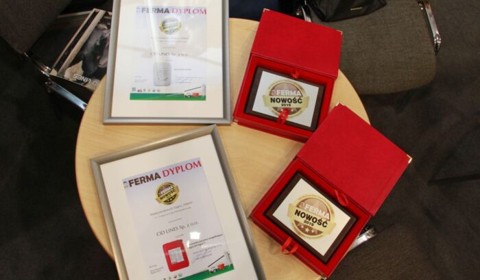 Cid Lines, znak nowość, piana, mieszanka paszowa