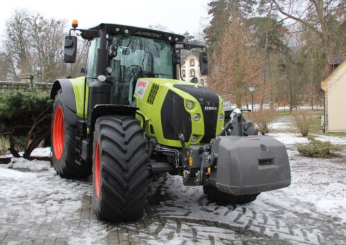 Claas Arion 660