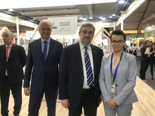 branża mleczarska, polska izba mleka, Agnieszka Maliszewska, dubaj, phil hogan, zjednoczone emiraty arabskie