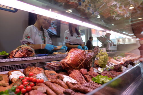 nielegalny ubój bydła, mięso z chorych krów, kontrole w ubojniach, Rada Towarzystwa Ekonomistów Polskich