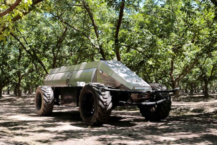 Opryskiwacz autonomiczny GUSS