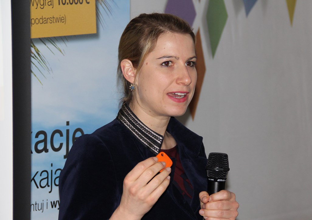 Dr Winnie Sonntag
