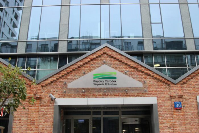 KOWR, Grzegorz Pięta, Wojciech Kędzia, zastępca dyrektora generalnego KOWR