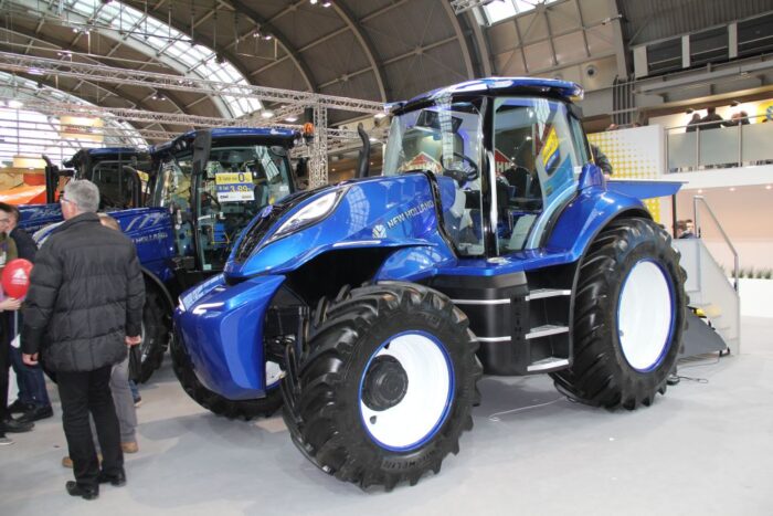new holland ciągnik na metan