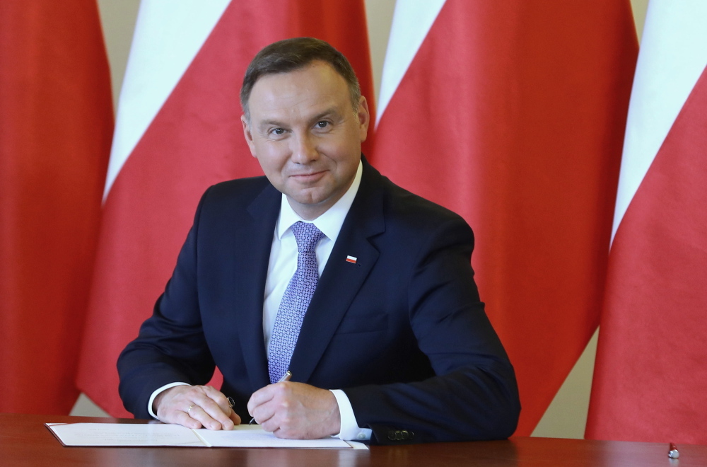 zwrot akcyzy za paliwo rolnicze, dopłaty do paliwa rolniczego, olej napędowy, kody na paliwo, andrzej duda