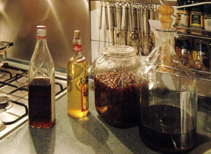 domowa produkcja nalewek, nalewki, śliwowica, gruszkowica, wiśniowica, jan krzysztof ardanowski