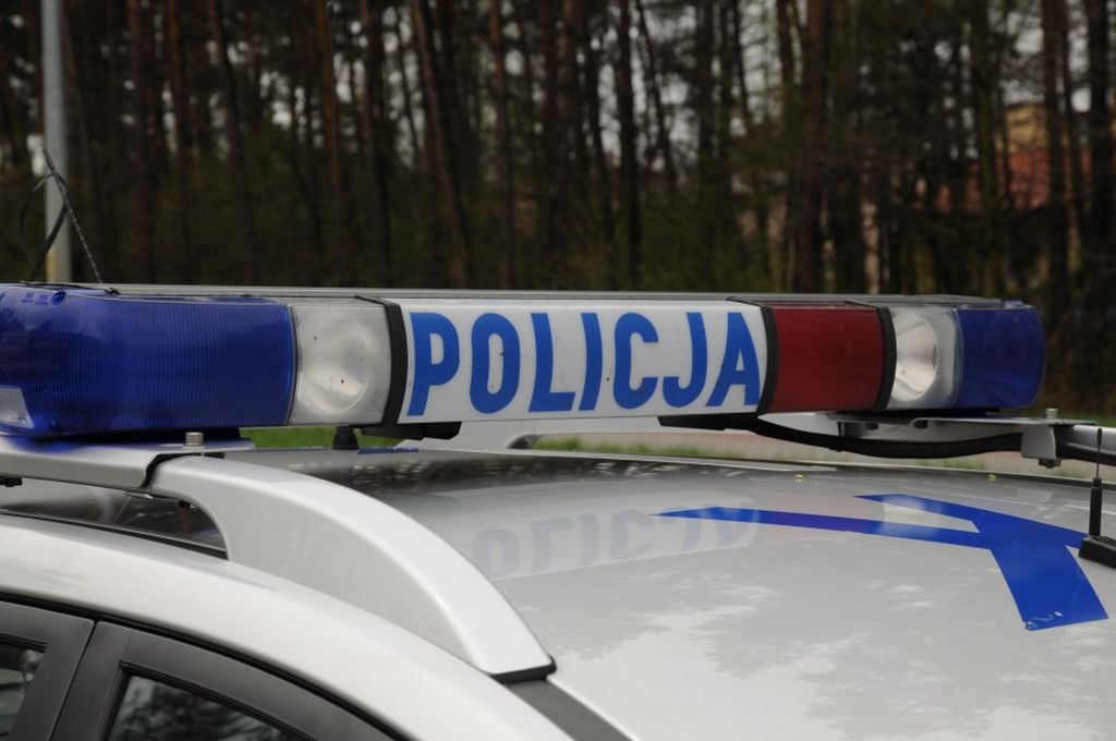 kozy, kobiernice, śląsk, kradzież ciągnika leśnego, ciągnik LKT 81 Turbo