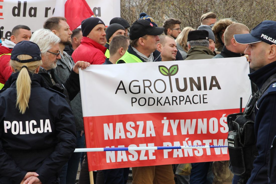 policja, Warszawa, AGROunia, protest rolników w Warszawie, Michał Kołodziejczak