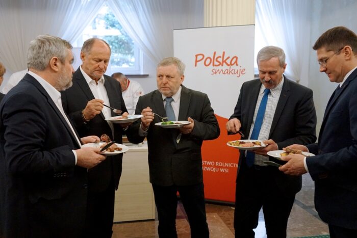 wołowina, kontrola ubojni, bezpieczeństwo żywności, produkcja wołowiny