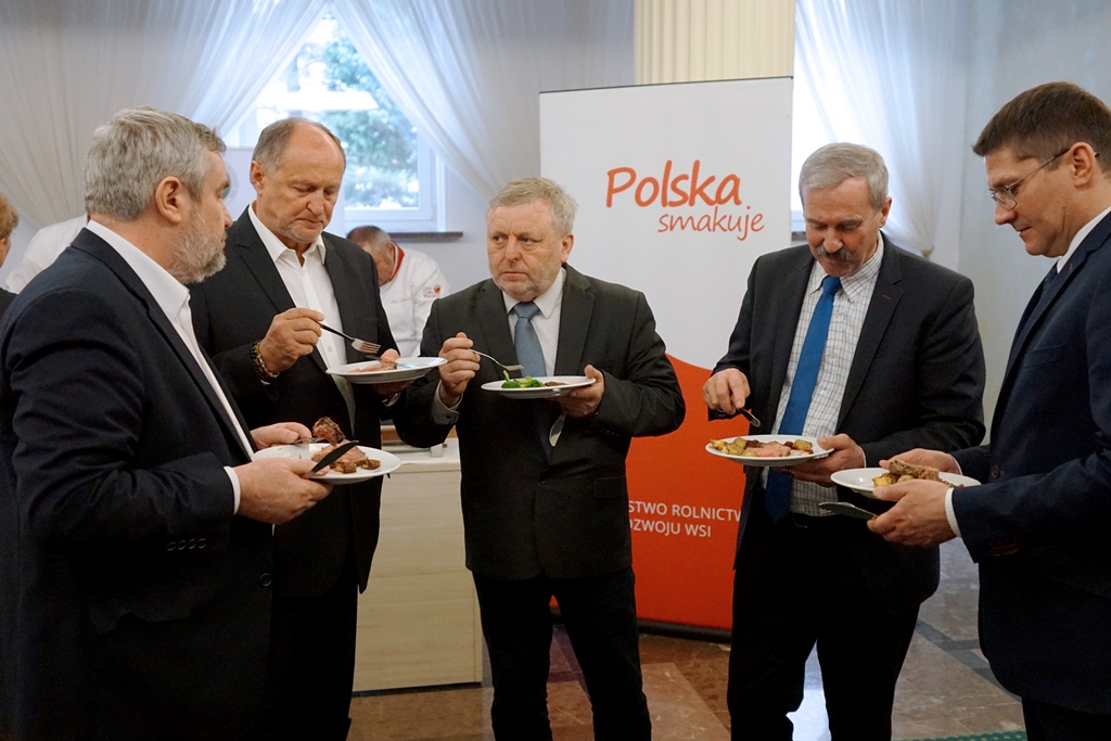 wołowina, kontrola ubojni, bezpieczeństwo żywności, produkcja wołowiny