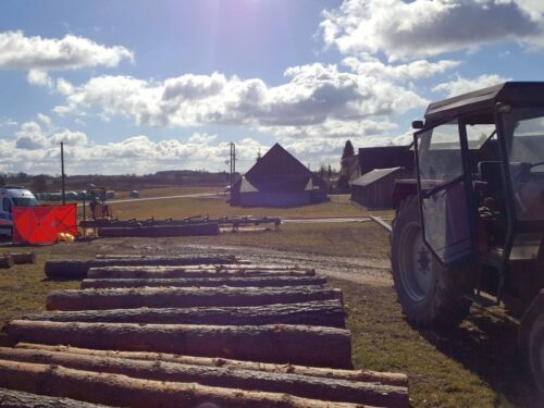 tragedia w gospodarstwie, wypadek w gospodarstwie, Zaleskie, powiat sejneński, KP PSP Sejny