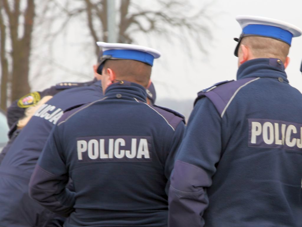 warka, powiat grójecki, mężczyzna w studni, Andrzej Duda, Aneta Ścisłowska, agnieszka wójcik