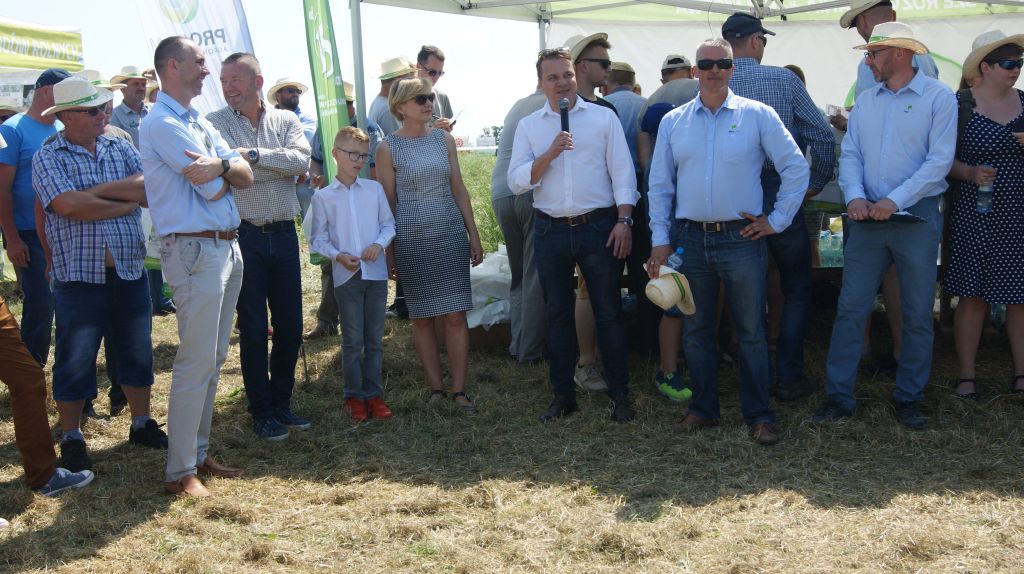 ProCam, Dzień Pola firmy ProCam w Stanowie, odmiany zbóż i rzepaku, preparaty biologiczne, technologia uprawy roślin,