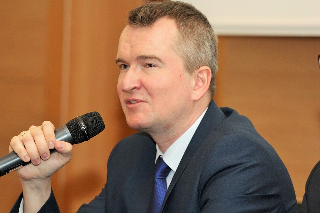 Państwowy Instytut Weterynaryjny w Puławach, wirus asf, prrs, lekarze weterynarii