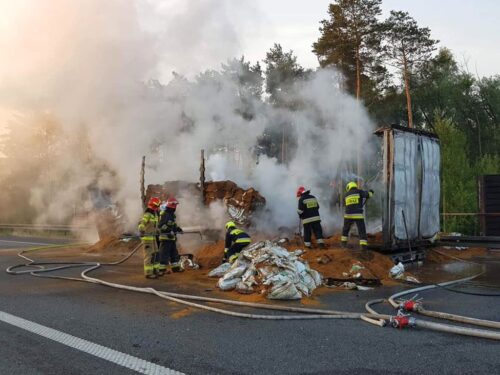 Wólka Łasiecka, powiat skierniewicki, autostrada A2, stęszew, cysterna z mlekiem