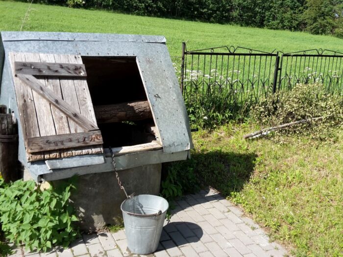 zużycie wody, oszczędzanie wody, susza, gus, sieć wodociągowa, obszary wiejskie