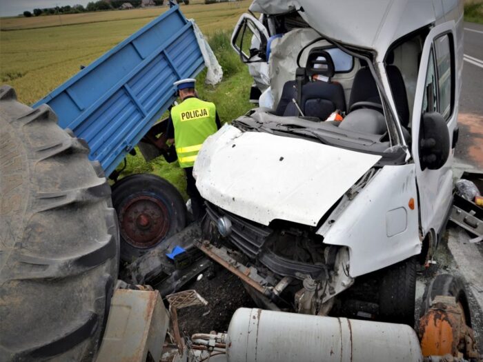 wypadki z udziałem ciągników, wypadki na drogach, Subkowy, powiat tczewski,Uniemyśl, powiat policki