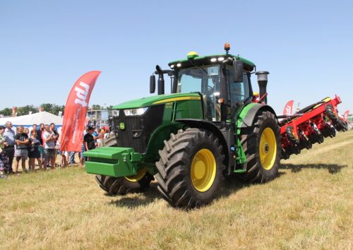 ciągniki rolnicze, rejestracja ciągników rolniczych, cepik, marek zagórski, Ministerstwo Cyfryzacji