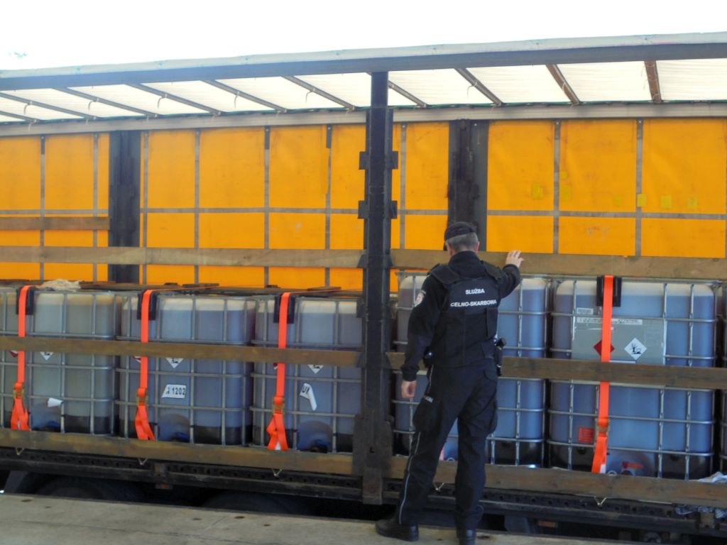 olej opałowy, opałówka, kas, krajowa administracja skarbowa, obrót paliwami