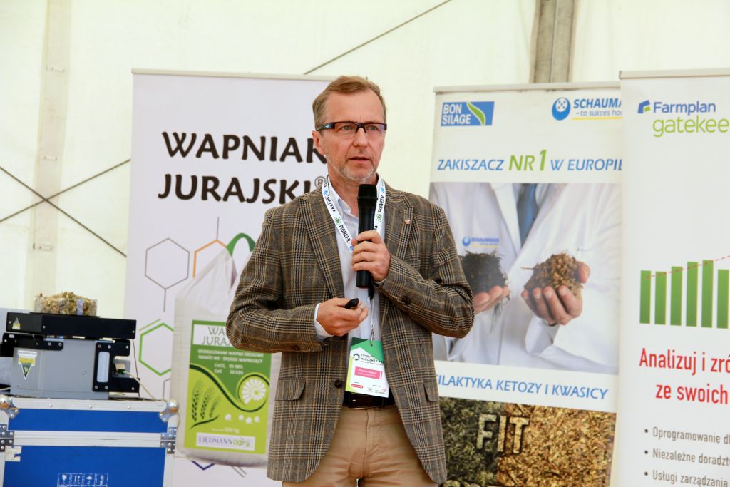 Langowo, Kietrz, bydło mleczne, Ferma