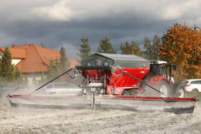 Rozsiewacz Unia RCW Helix 120 TD