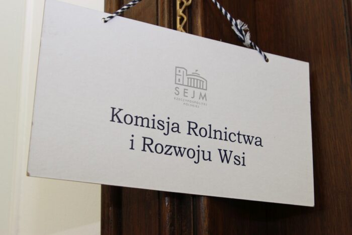 ustawa o ochronie zwierząt, piątka dla zwierząt, sejmowa komisja rolnictwa, robert telus