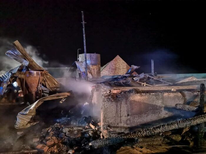 pożary w gospodarstwach, pożar stodoły, uścikowo, powiat obornicki, Paweł Witzberg